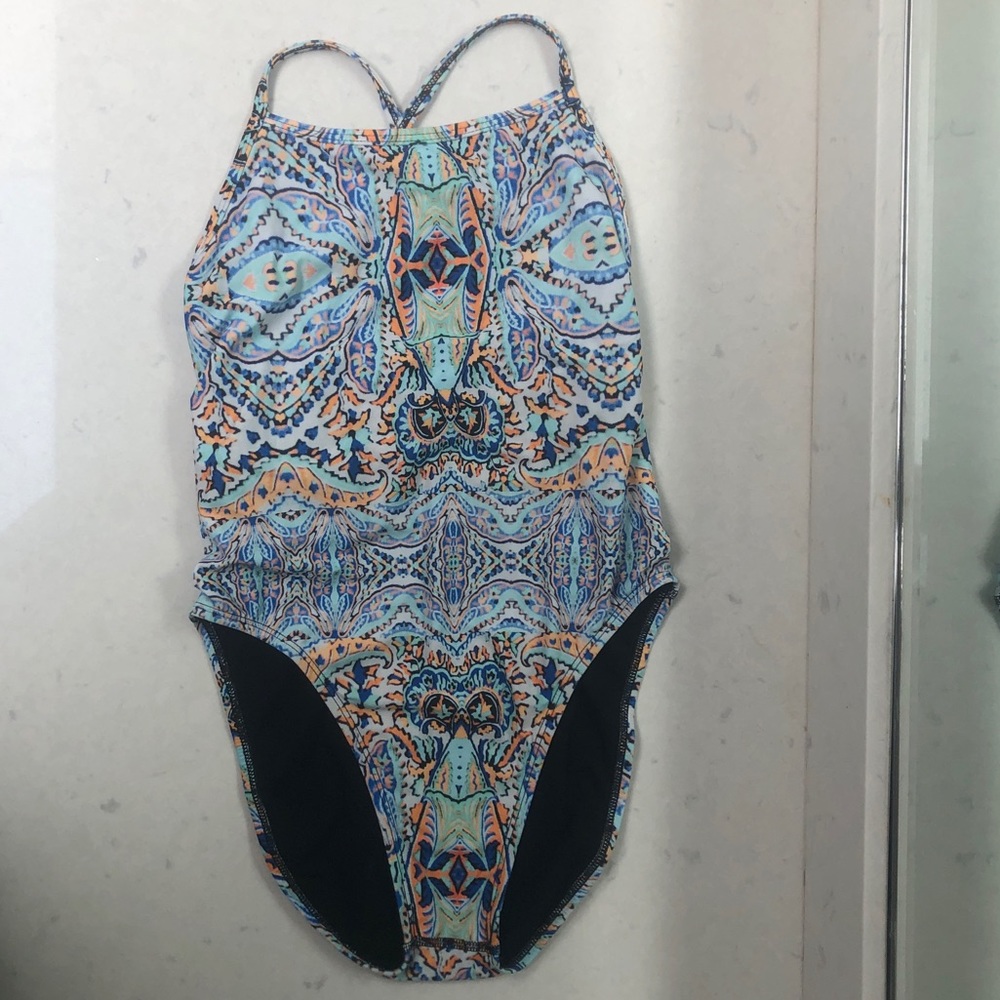 Jolyn Sunpaisley Jackson Onesie EUC 32